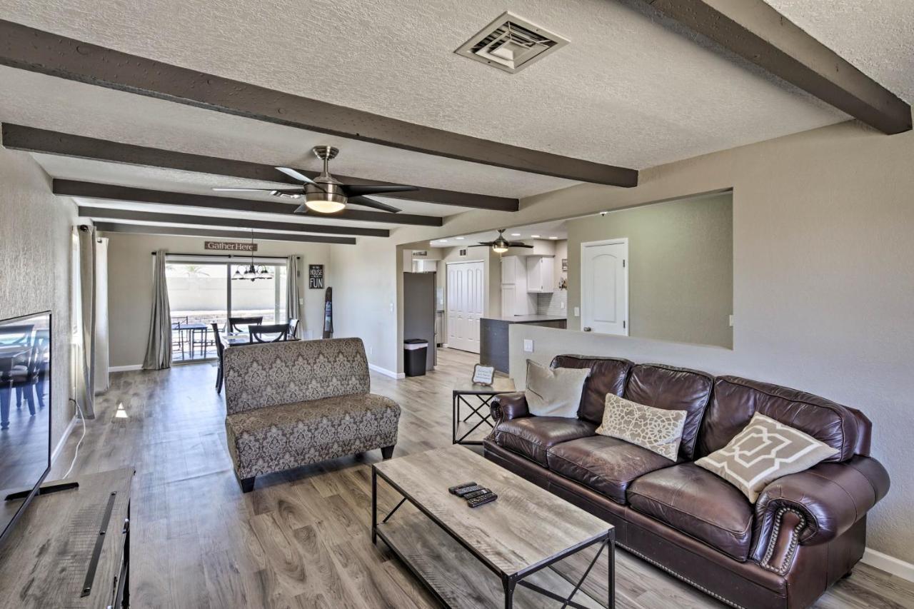Lake Havasu Home With Pool And Mtn Views, Near Marina Lake Havasu City Kültér fotó