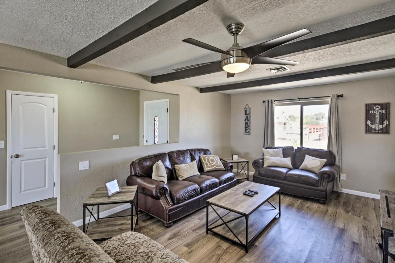 Lake Havasu Home With Pool And Mtn Views, Near Marina Lake Havasu City Kültér fotó